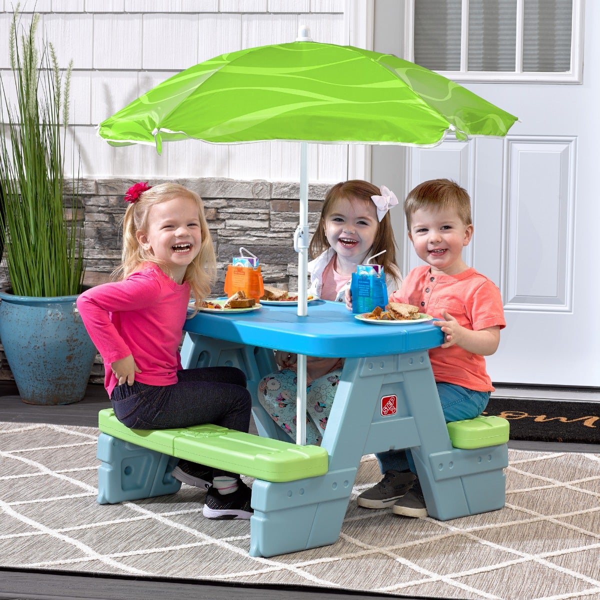 Sun & Shade Picnic Table With Umbrella™ - Image 2