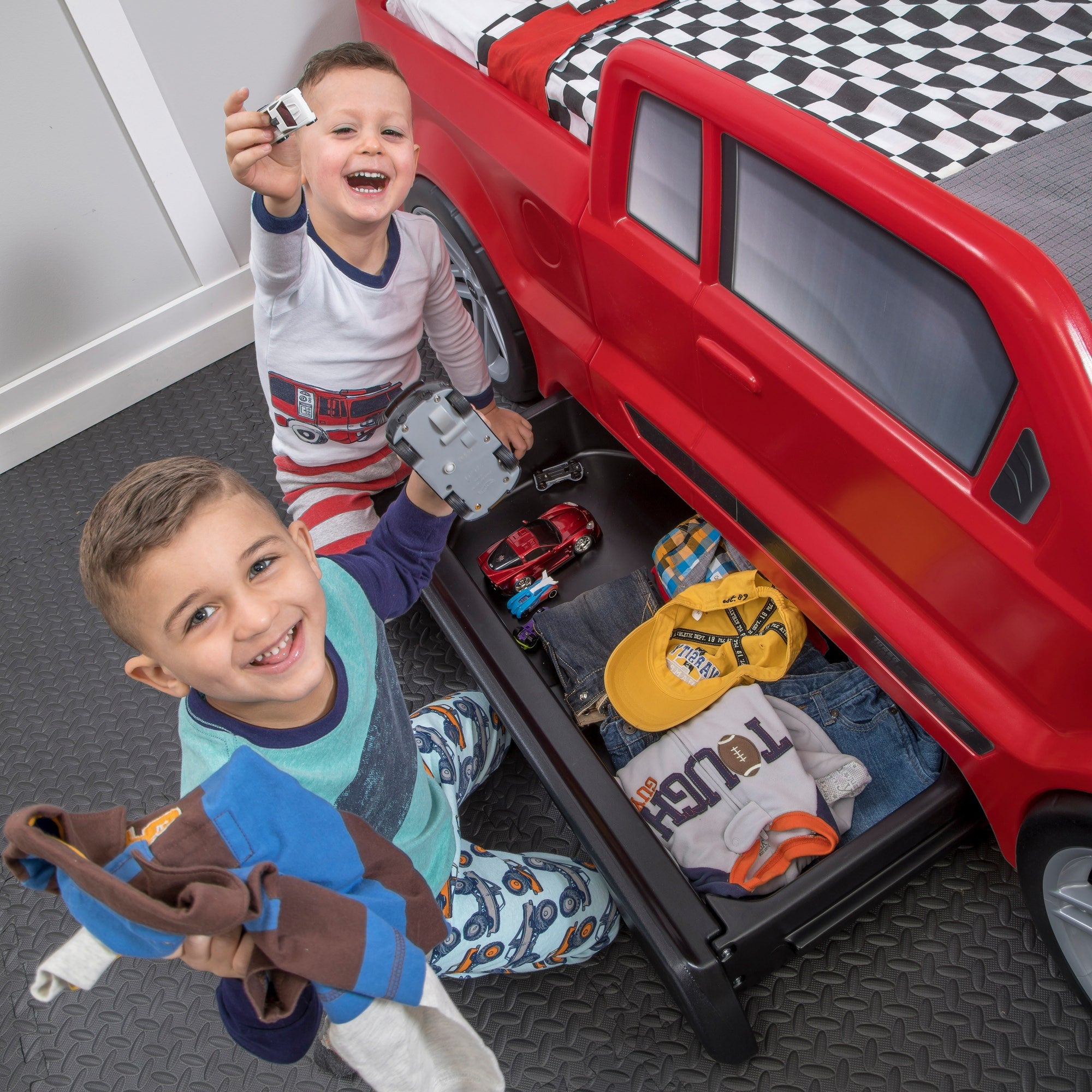 Turbocharged Twin Truck Bed™ with Storage - Image 3