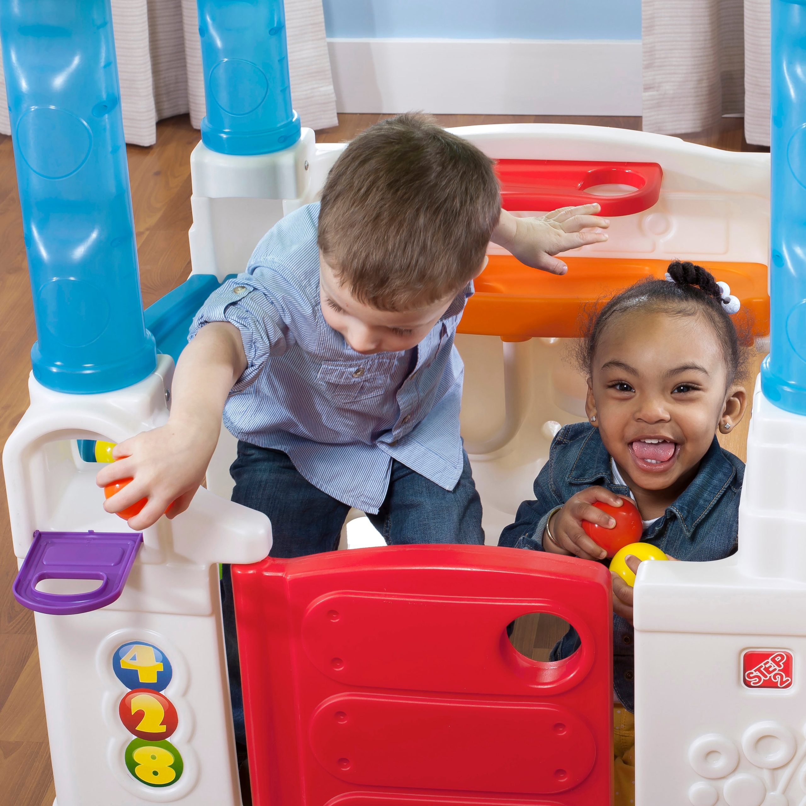 Crazy Maze Ball Pit Playhouse™ - Image 8