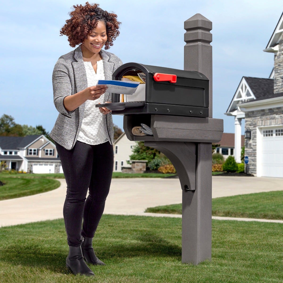 Lakewood Mailbox & Post Kit™ - Image 2