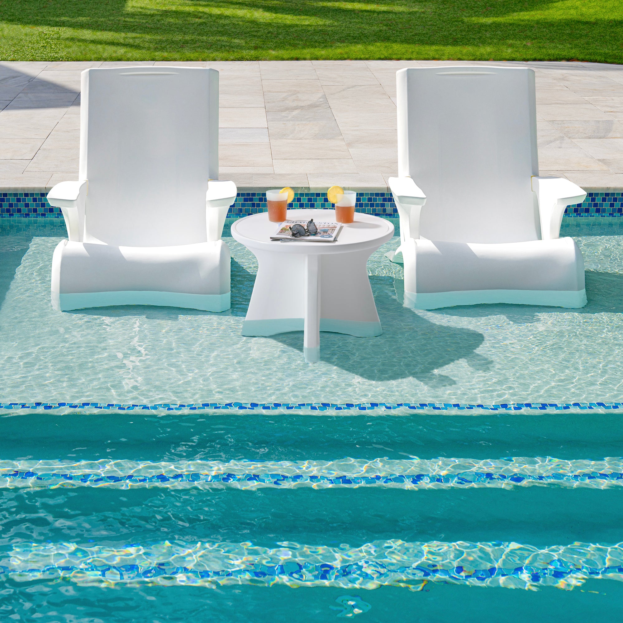 Vero In Pool Accent Table™ - Image 3