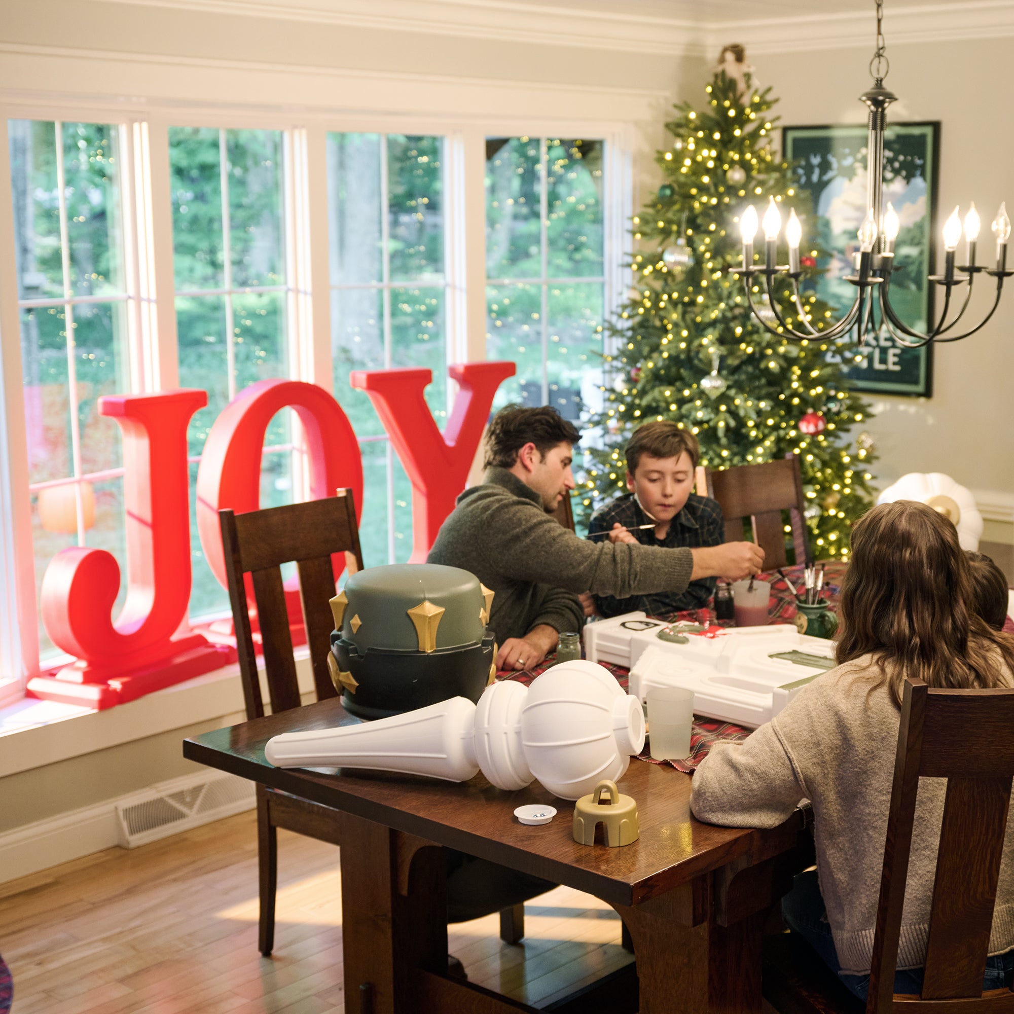 Paintable Large 3-Piece Outdoor Christmas Village - Image 22