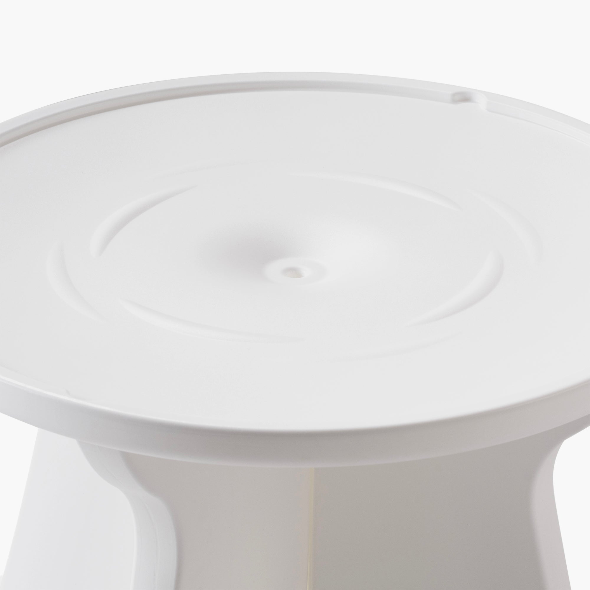 Vero In Pool Accent Table™ - Image 5
