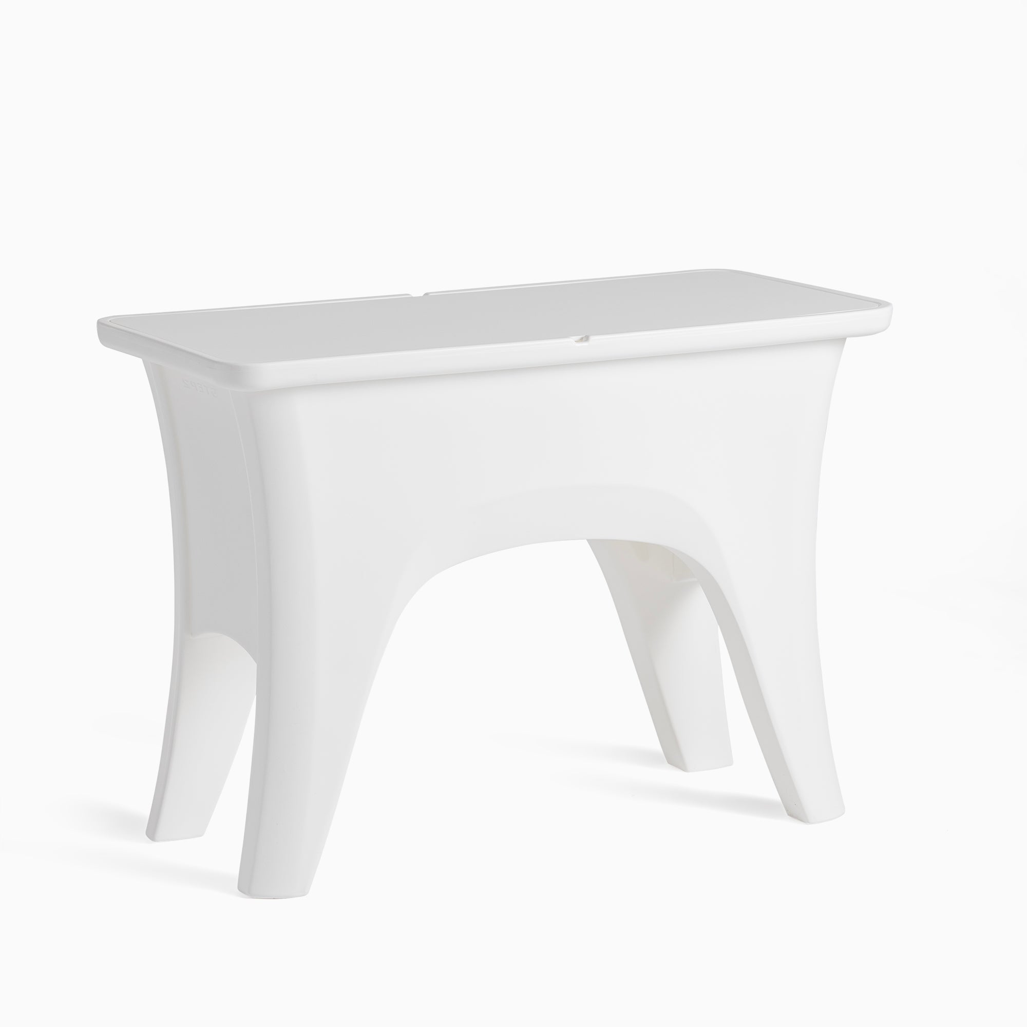 Vero In Pool Entertaining Table™