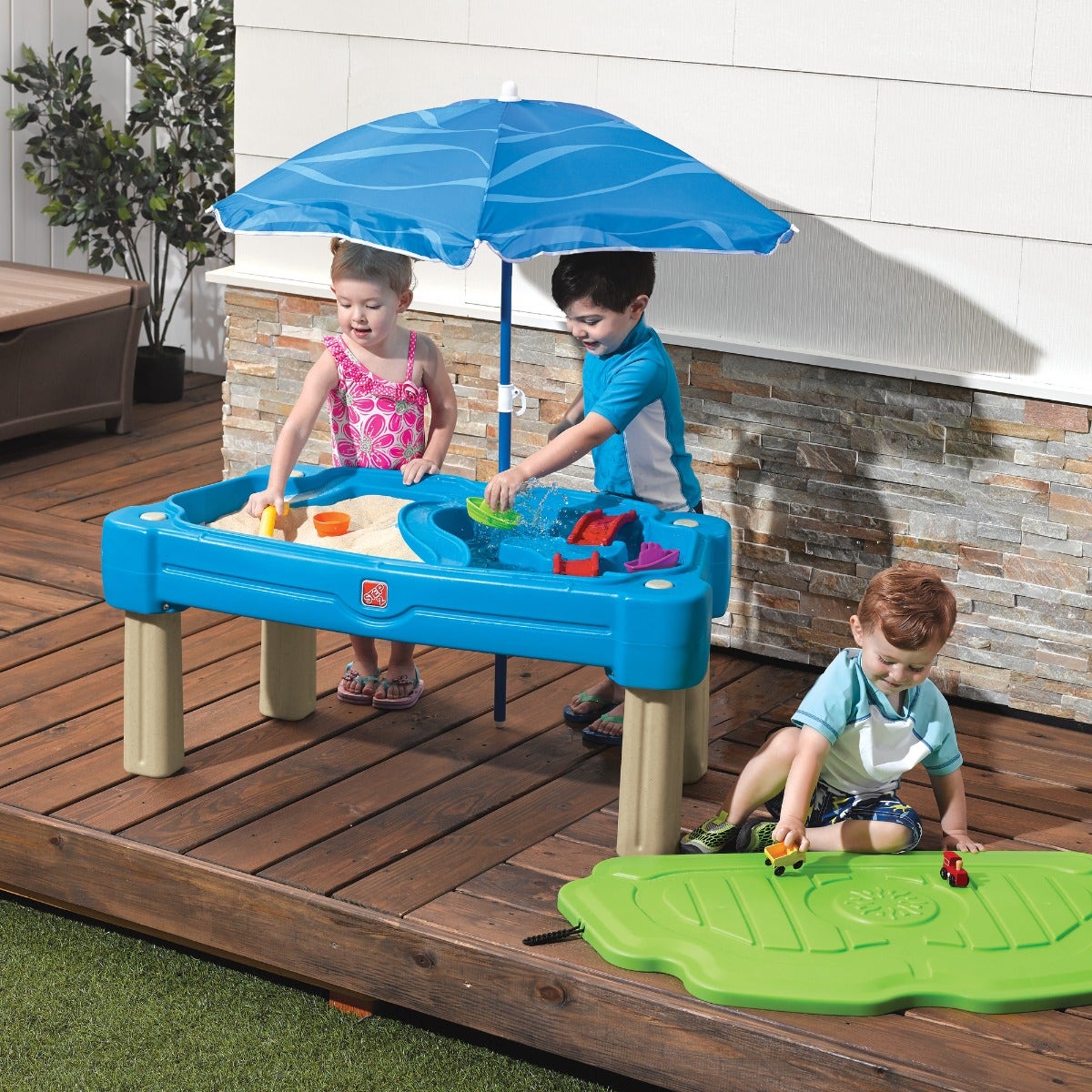 Cascading Cove Sand & Water Table™ - Image 2