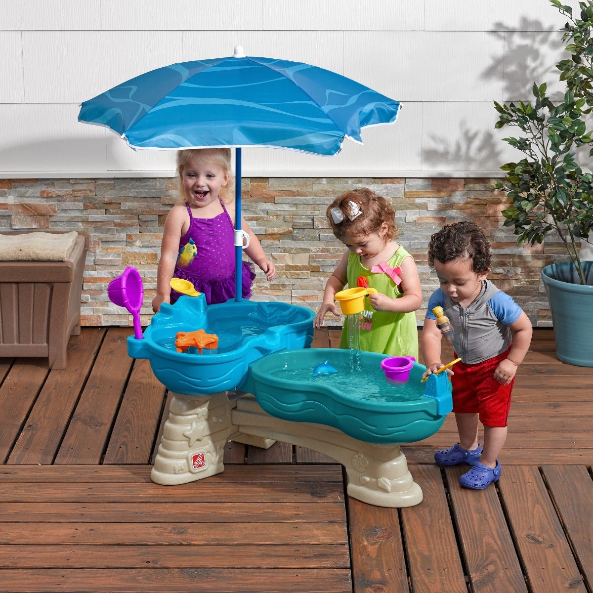 Spill & Splash Seaway Water Table™ - Image 2